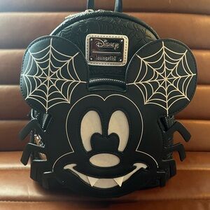 Loungefly Mickey spider backpack nwt